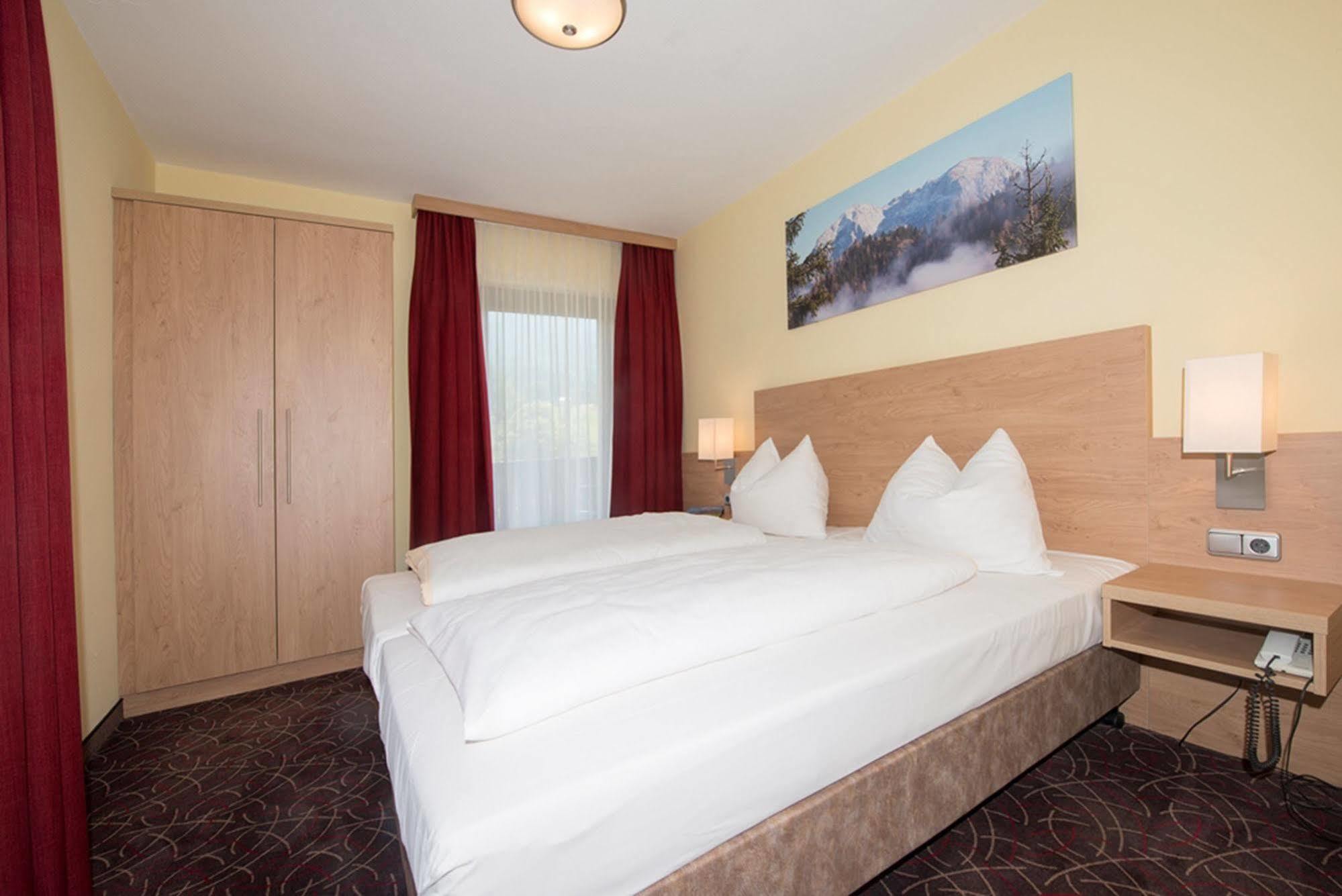 Alpen-Hotel Seimler Berchtesgaden Exterior photo